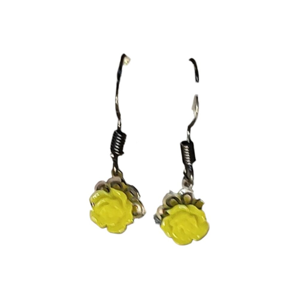 New Handmade/Homemade Yellow Rose with Black Metal Drop Hanging Earrings Short